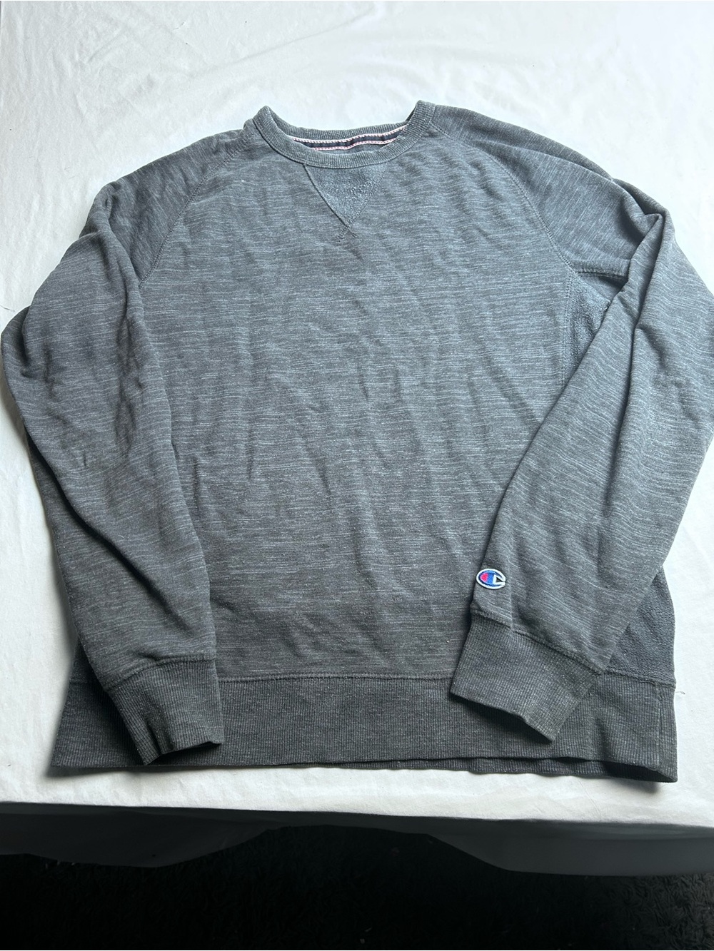 Champion Men's Gray Crewneck Sweatshirt large